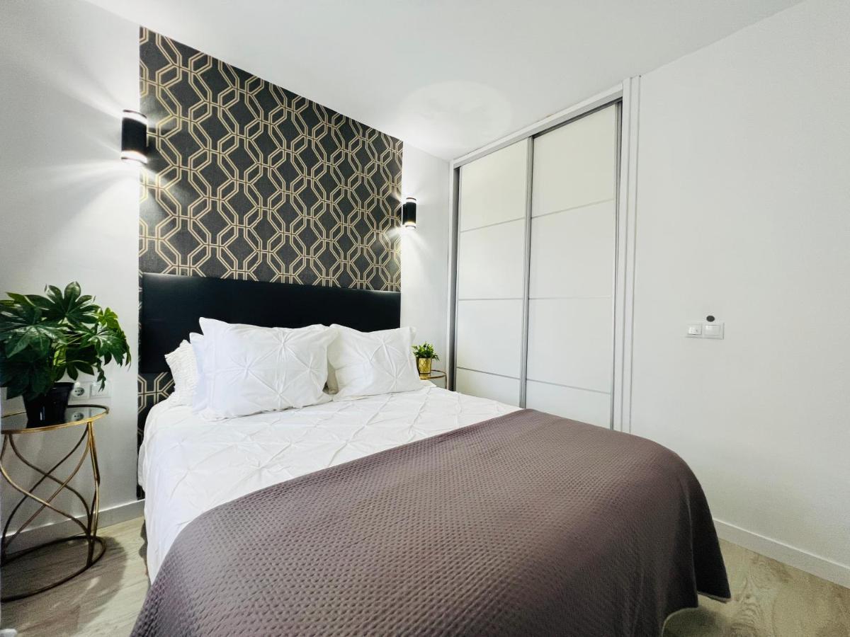 Romantic Apartment In Windsor Park أذيخي المظهر الخارجي الصورة